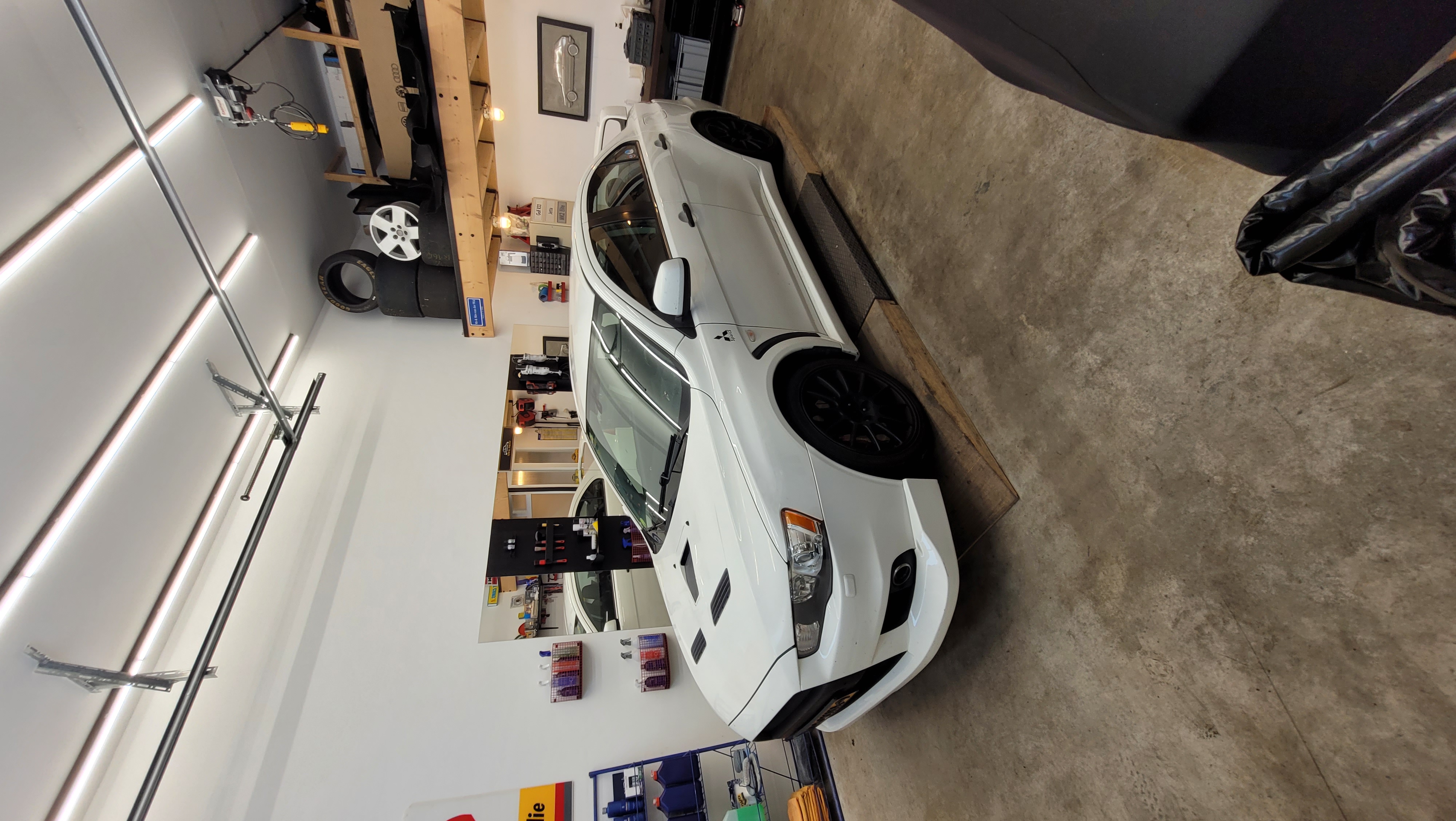 Lancer Evo wit detailing